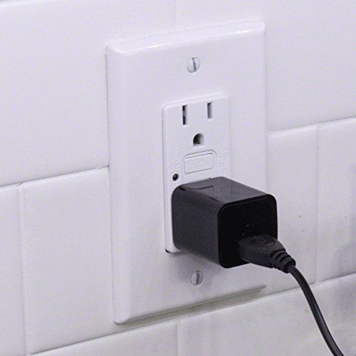 מצלמת ריגול מוסלקת במטען בייתי קטן